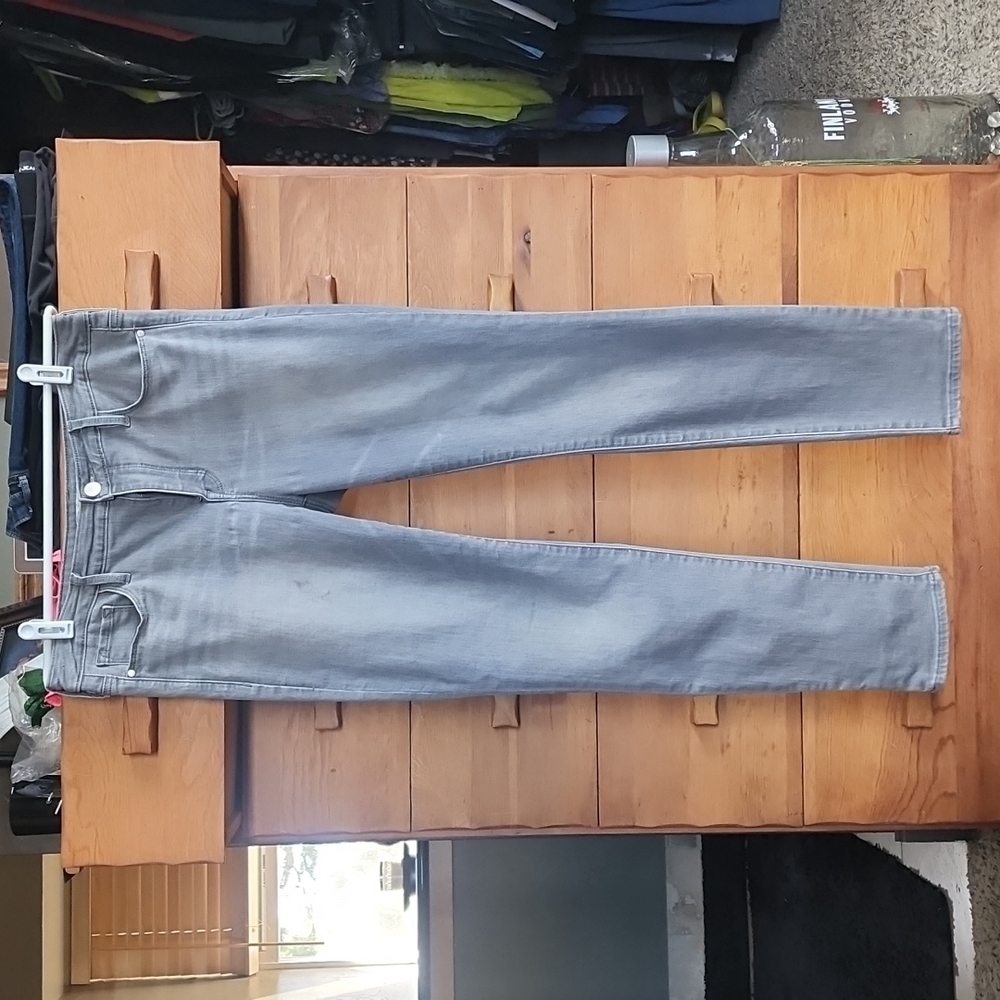 Athleta: Sculptek Ultra Skinny Gray-Wash Jean, size 10